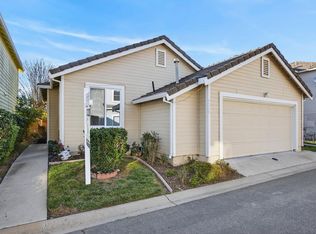 9365 Laguna Pointe Way, Elk Grove, CA