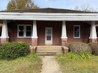 212 Andrews Ave S, Greenwood, SC 29646