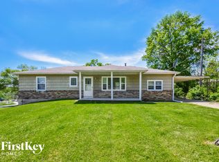 7107 E 68th St, Kansas City, MO 64133