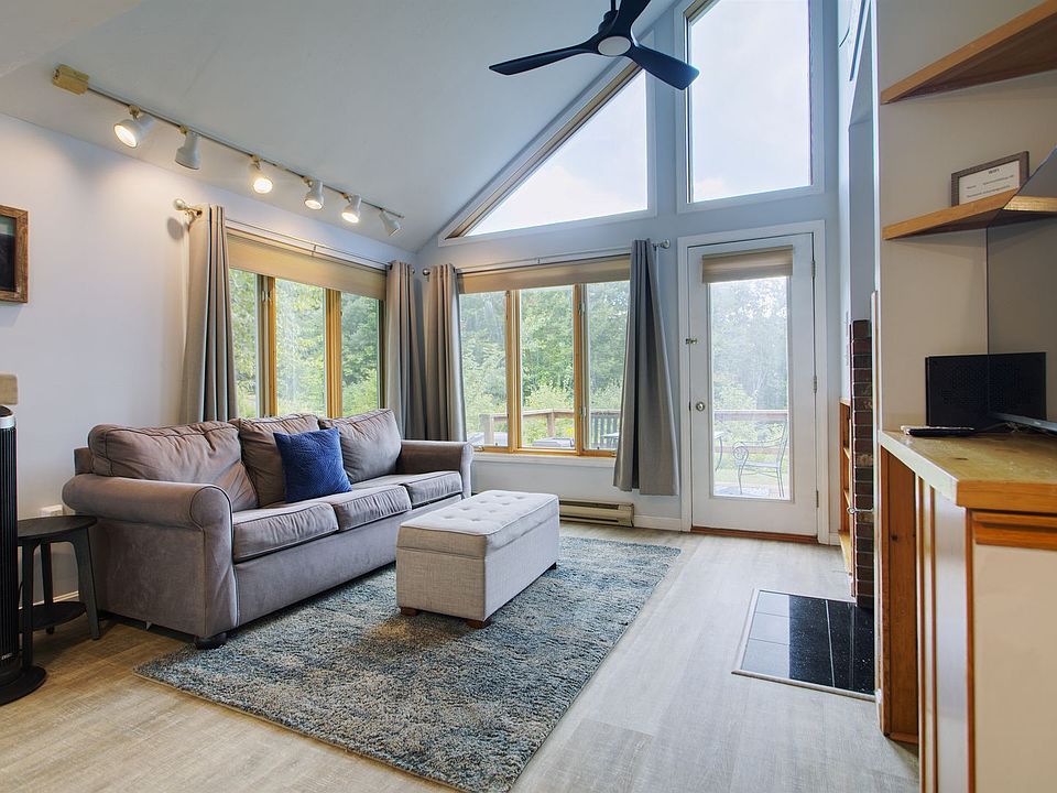 1st image of 6 Bear Ridge Rd #4