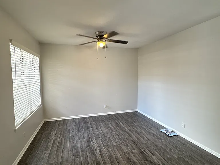1543 Babcock Rd — Photo 14