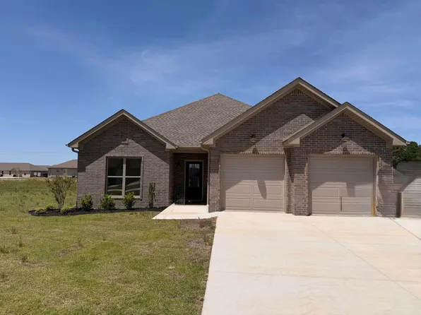 319 Hollis St, Bono, AR 72416