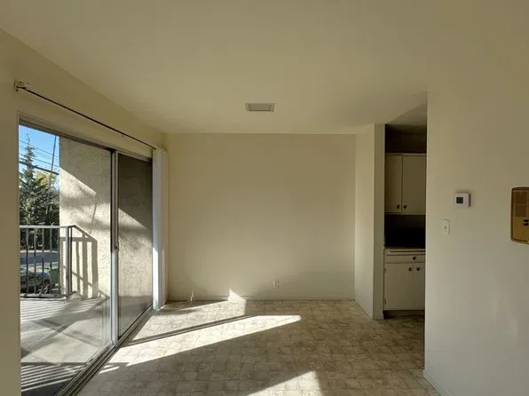 1550 Walnut St APT 1, Berkeley, CA 94709