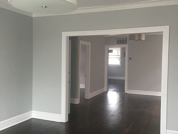 3rd image of 2115 N Kildare Ave #3