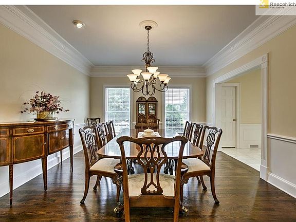 4th image of 18100 Berryhill Dr