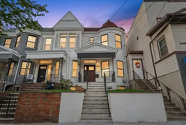 3459 Kennedy Boulevard