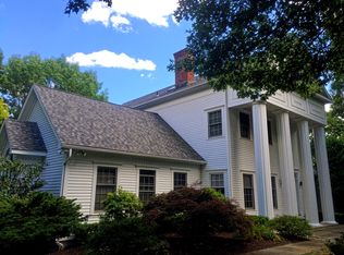 3 High Fields Dr, Danbury, CT 06811