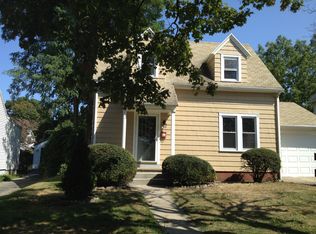 93 Ridge St, Milford, CT 06460