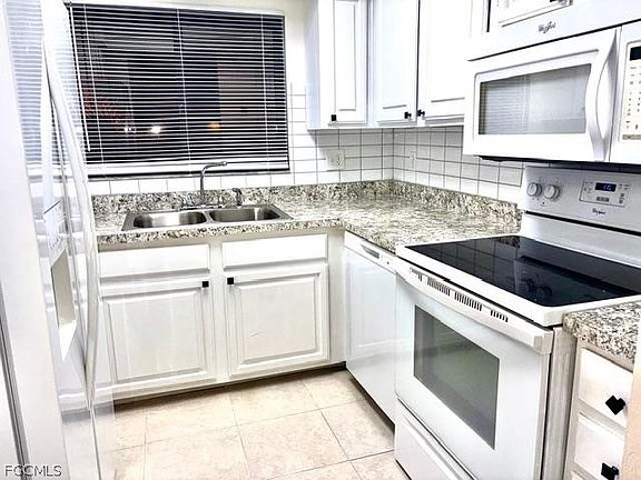 4th image of 4240 Steamboat Bnd APT 403