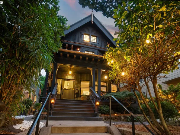 224 NW 20th Ave, Portland, OR 97209