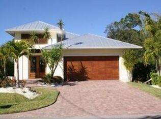 3025 Coco Ave, Naples, FL 34112