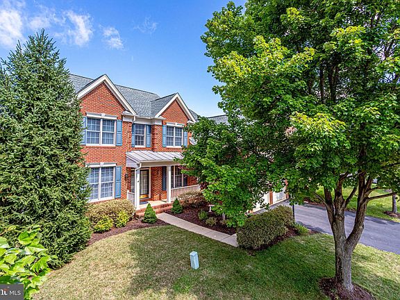 2nd image of 15458 Arnold Palmer Dr