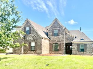 14541 Smokey Ln, Olive Branch, MS 38654