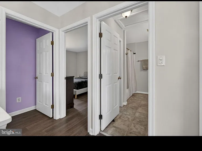 9320 Garst Dr — Photo 28