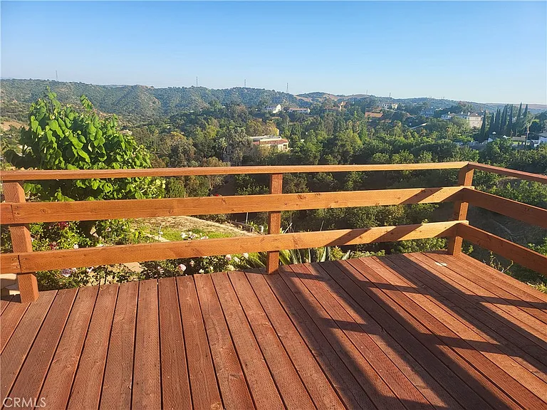 2400 Indian Creek Rd — Photo 14