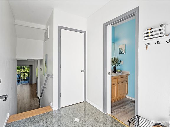 5th image of 3109 156th Street SW #B1