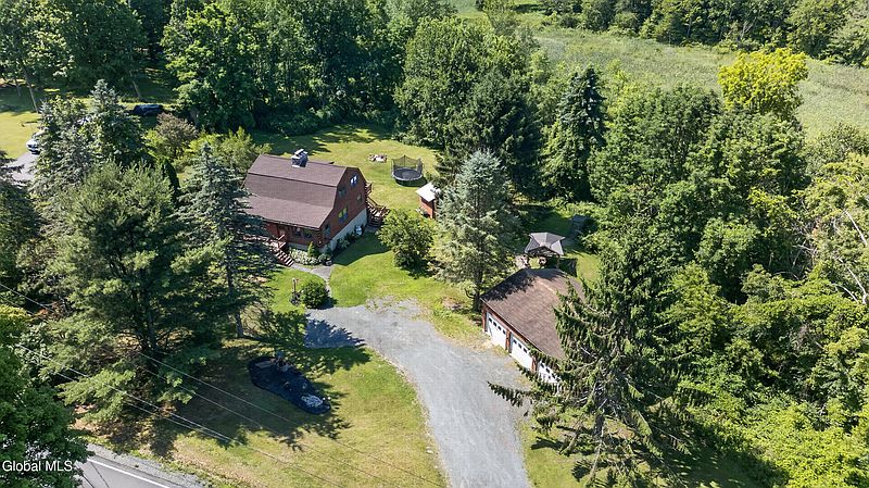 5th image of 1333 Blue Factory Hill Road