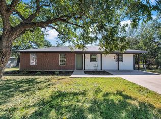 42 Great West Loop, Morgans Pt Resort, TX 76513