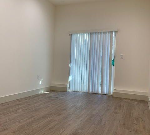5th image of 2739 Geary Blvd #B
