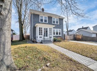19 Martin St, West Haven, CT 06516