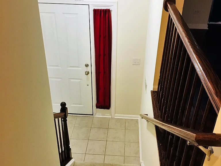 517 Plaza Pl — Photo 6