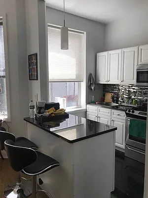 Rented by Voro New York | media 14