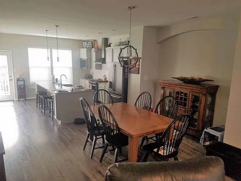 2228 Perennial Cir — Photo 14
