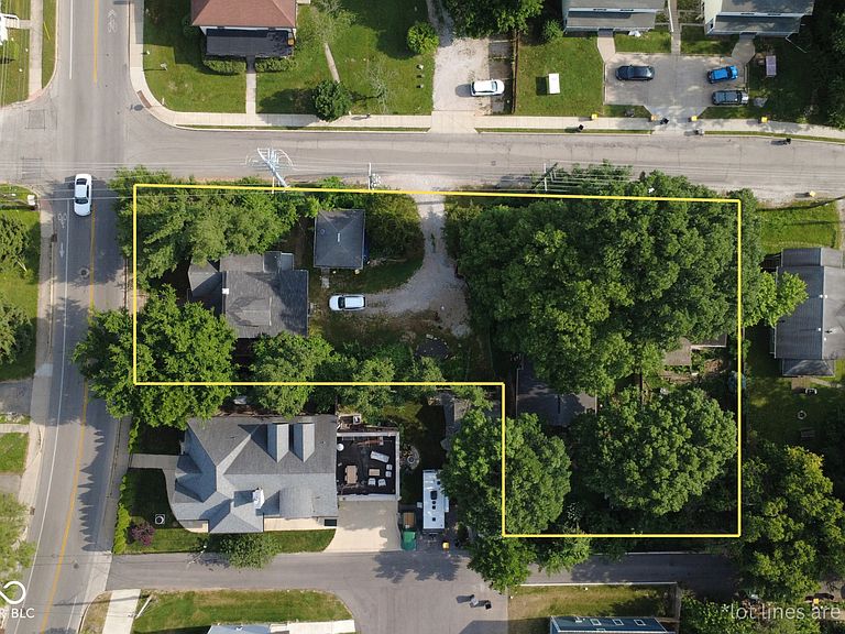 Listing photo 3
