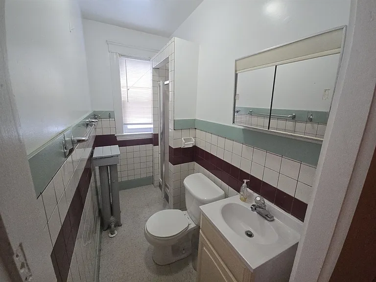 49 Parsons St #1 — Photo 8