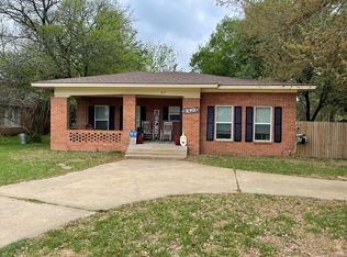 319 N Olive St, Grapeland, TX 75844