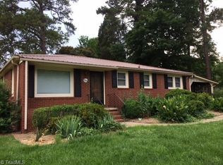 504 Summit Dr, Lexington, NC 27295