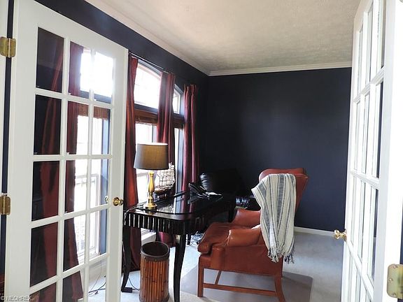 5th image of 5852 Churchill Way