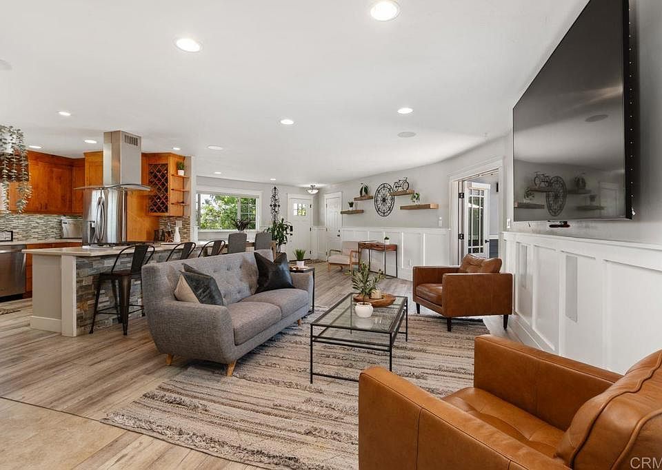 1st image of 4861 Lila Dr