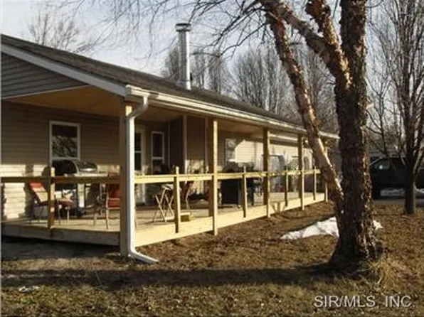 230 Pokey Rd, Pocahontas, IL 62275
