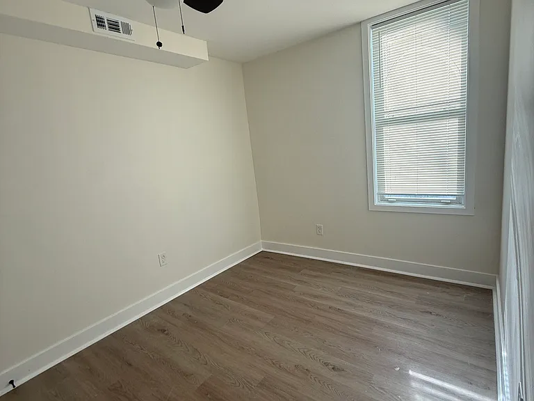808 Winston Ave — Photo 22