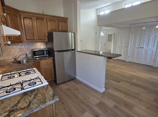 433 W Broadway #4C, Long Beach, NY 11561