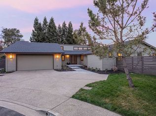 511 Hawkridge Ter, Orinda, CA 94563