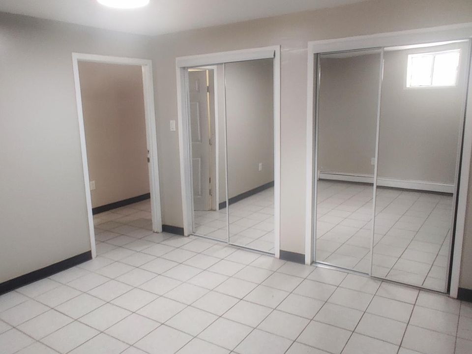 1st image of 16118A 140th Ave APT 1