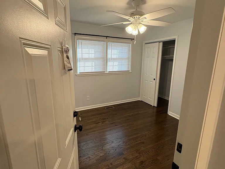 1055 College Station Rd — Photo 16