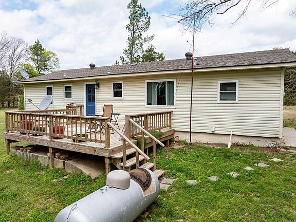 2nd image of 130 Blueberry Rd