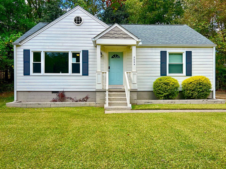 1st image of 2054 Benson Ave SE