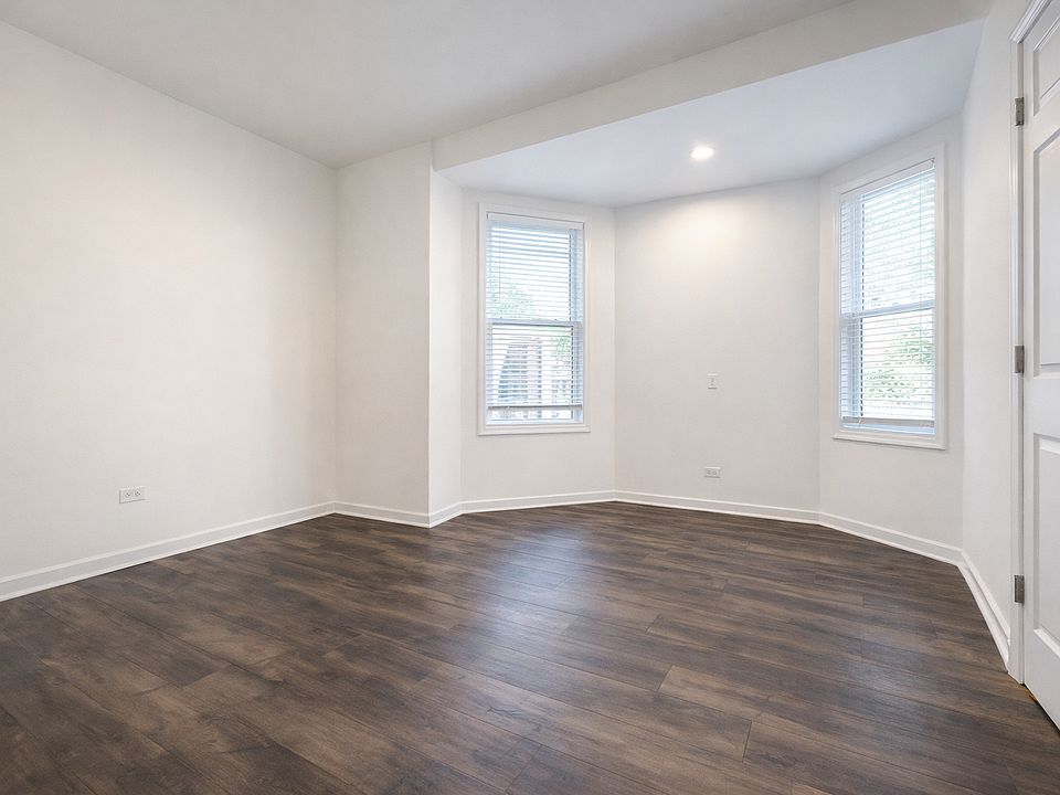 1st image of 3809 S Lowe Ave #2R