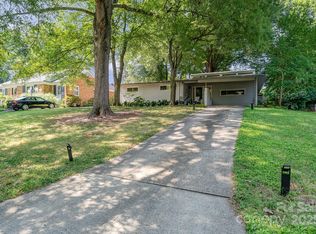 5742 Murrayhill Rd, Charlotte, NC 28210