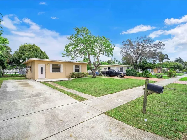 2637 NW 8th St, Pompano Beach, FL 33069