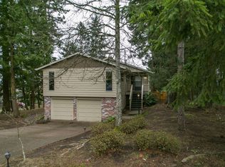 6695 Parkway Dr, Gladstone, OR