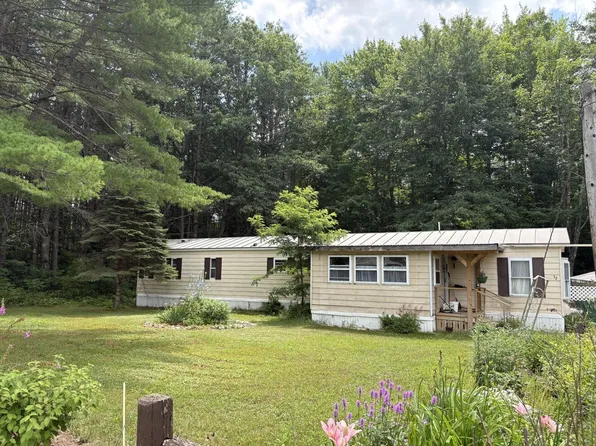 32 Tempesta Way, Norridgewock, ME 04957