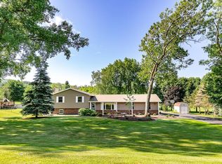 W7451 Sylvester Rd, Holmen, WI 54636