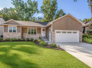 2484 Brenner Pl, Green Bay, WI 54301