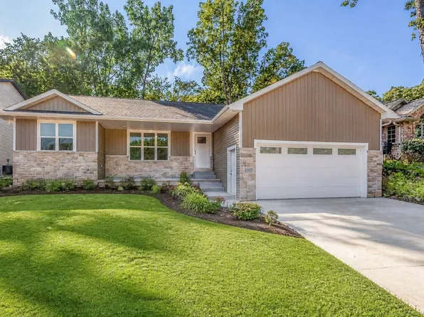 2480 Brenner Pl, Green Bay, WI 54301