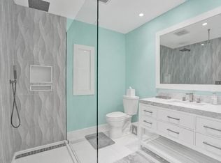 820 SE 6th Ave, Pompano Beach, FL 33060